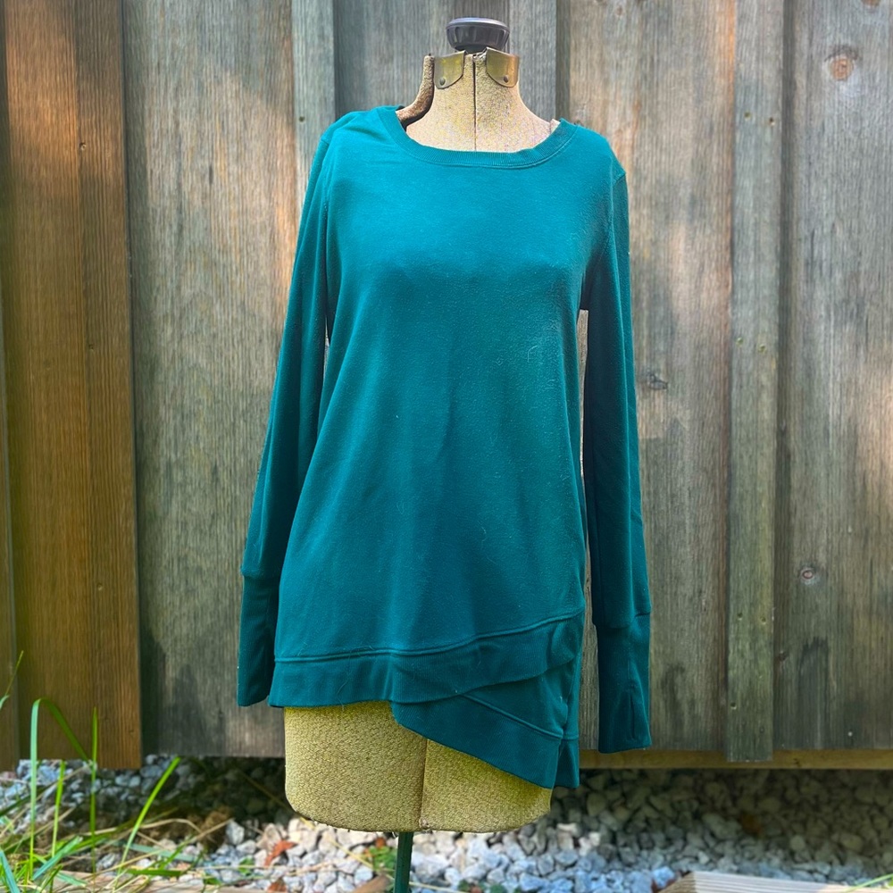 Tek Gear long sleeved athletic top